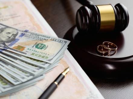 Arlington Heights, IL spousal maintenance lawyer